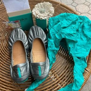 Tieks: Pewter: 7